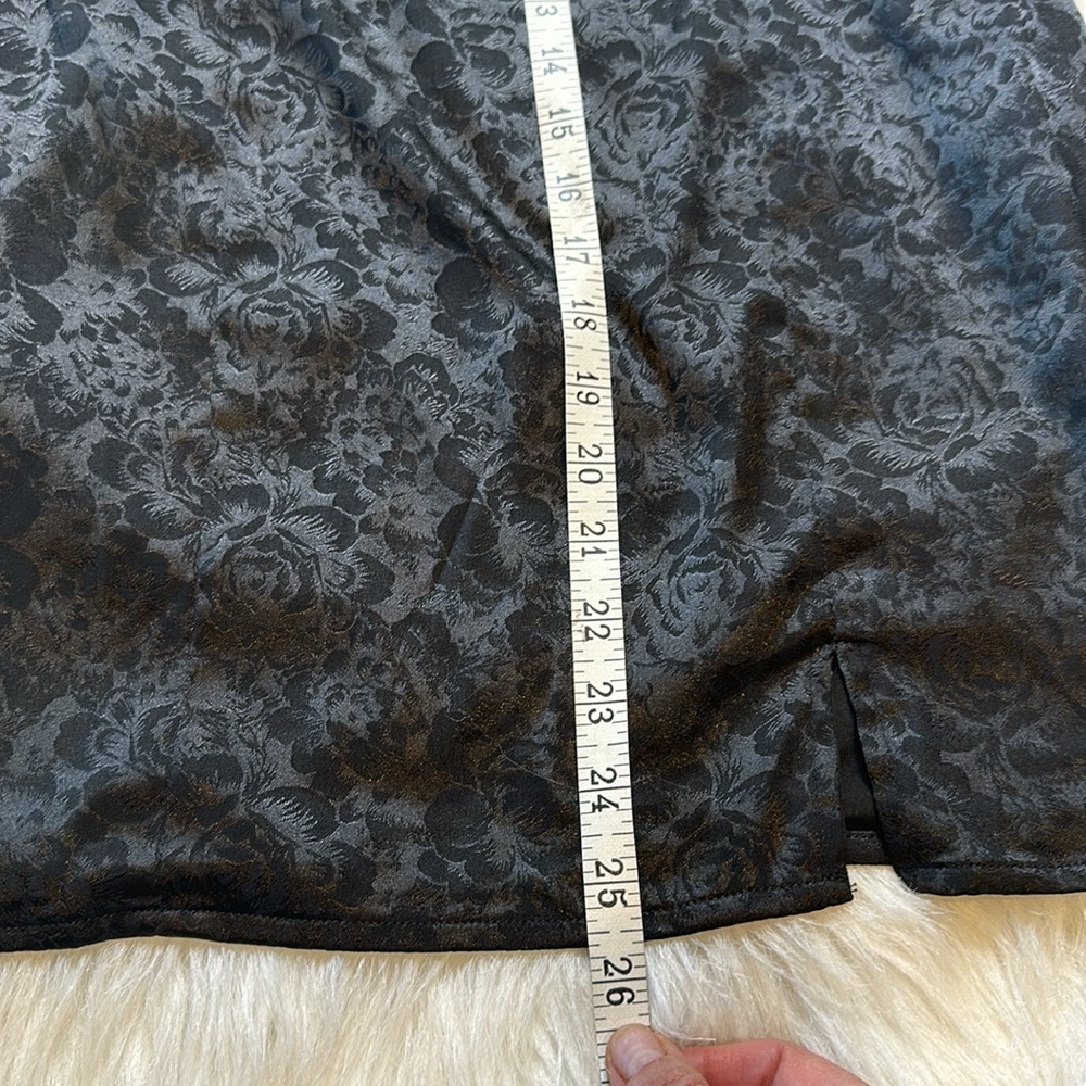 Adoring Sweetie Black Floral Jacquard Satin Mini Dress size Small - Picture 7 of 9